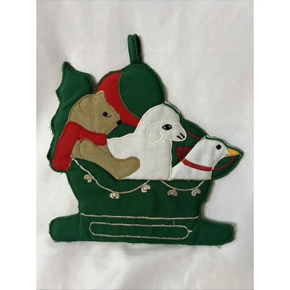 Vintage Christmas Kitchen Hot Pad Bear Sheep Swan Duck Green Sleigh‎